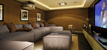 Диваны в интерьере гостиной-19, Диван Фри для домашнего кинотеатра